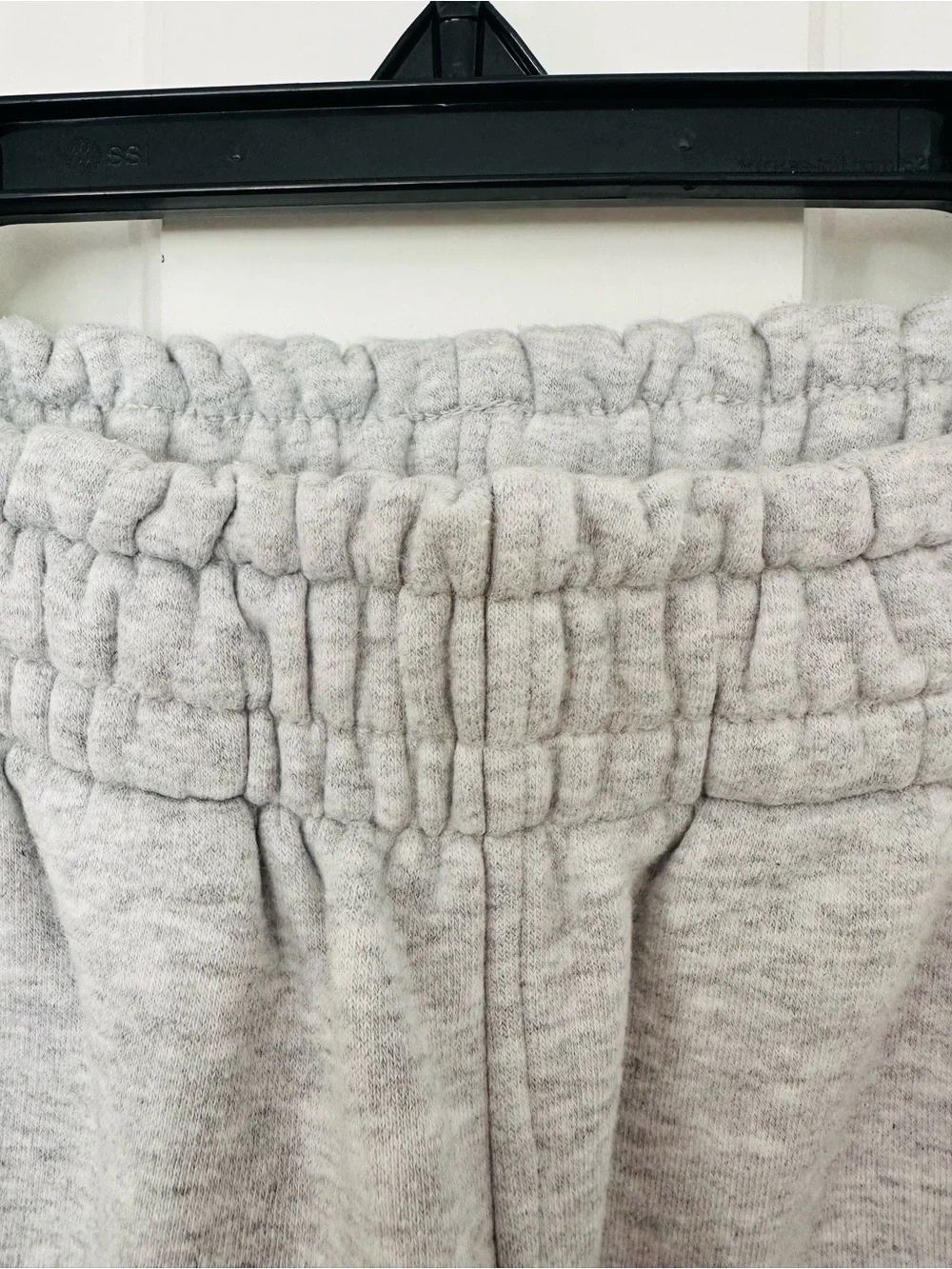 Athleta Girl Heather Light Gray Jogger Sweatpants Sz 7